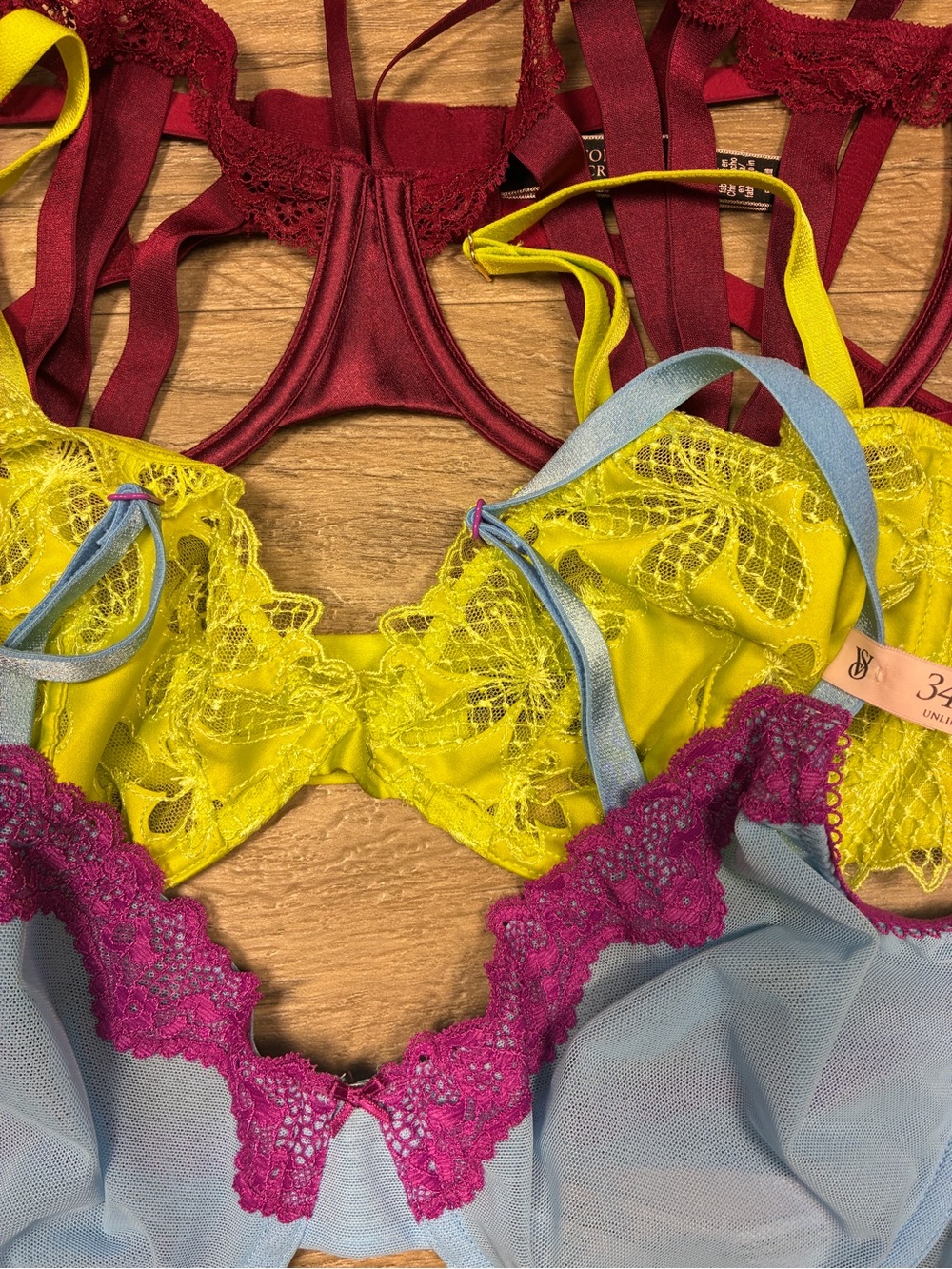 Victoria Secret 2 Underwired Unlined Bras Balconete Low Cut Demi Lace Tease - Picture 9 of 12